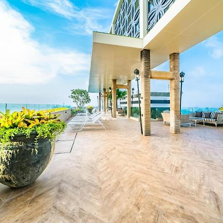 Riviera Jomtien Roomy 1-Bdr Seaview Condo Extérieur photo