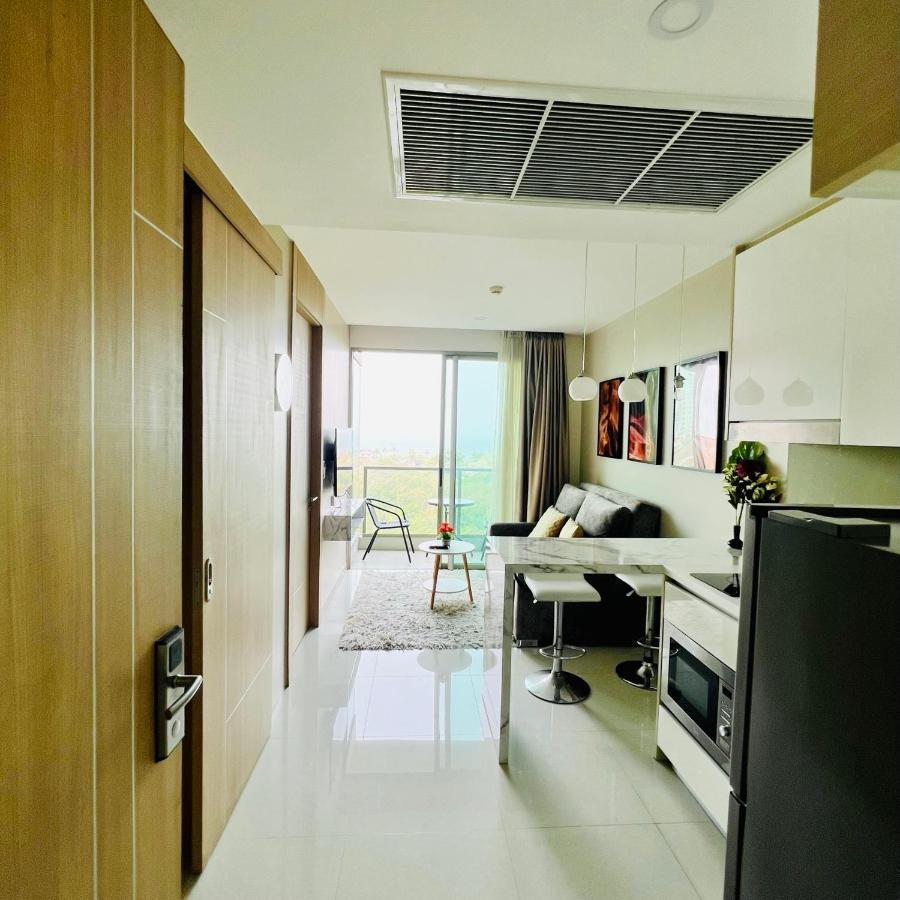 Riviera Jomtien Roomy 1-Bdr Seaview Condo Extérieur photo