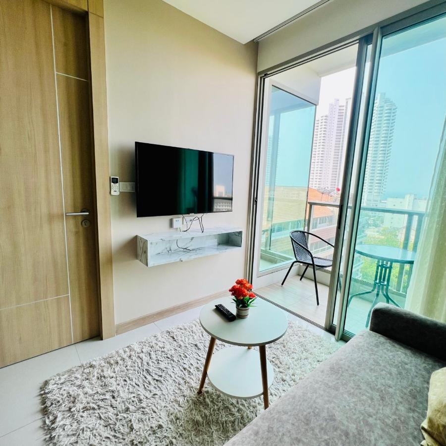 Riviera Jomtien Roomy 1-Bdr Seaview Condo Extérieur photo