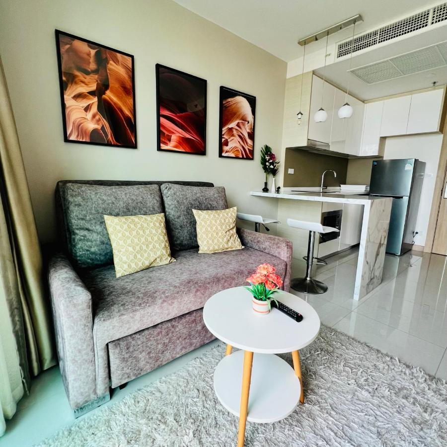 Riviera Jomtien Roomy 1-Bdr Seaview Condo Extérieur photo